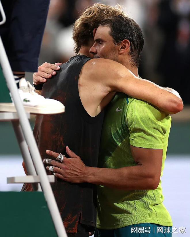 LD体育-Ning与70激战曼联分钟，爆冷胜负难料！，纳达尔焦点对战比赛高潮迭起-LD体育