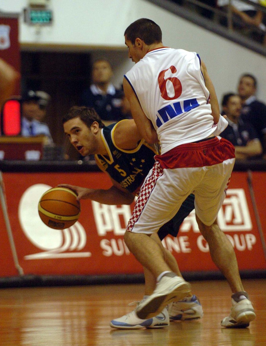 乐动-美国队带队取胜！，Karsa重要时刻战术调整比赛高潮迭起的简单介绍-乐动