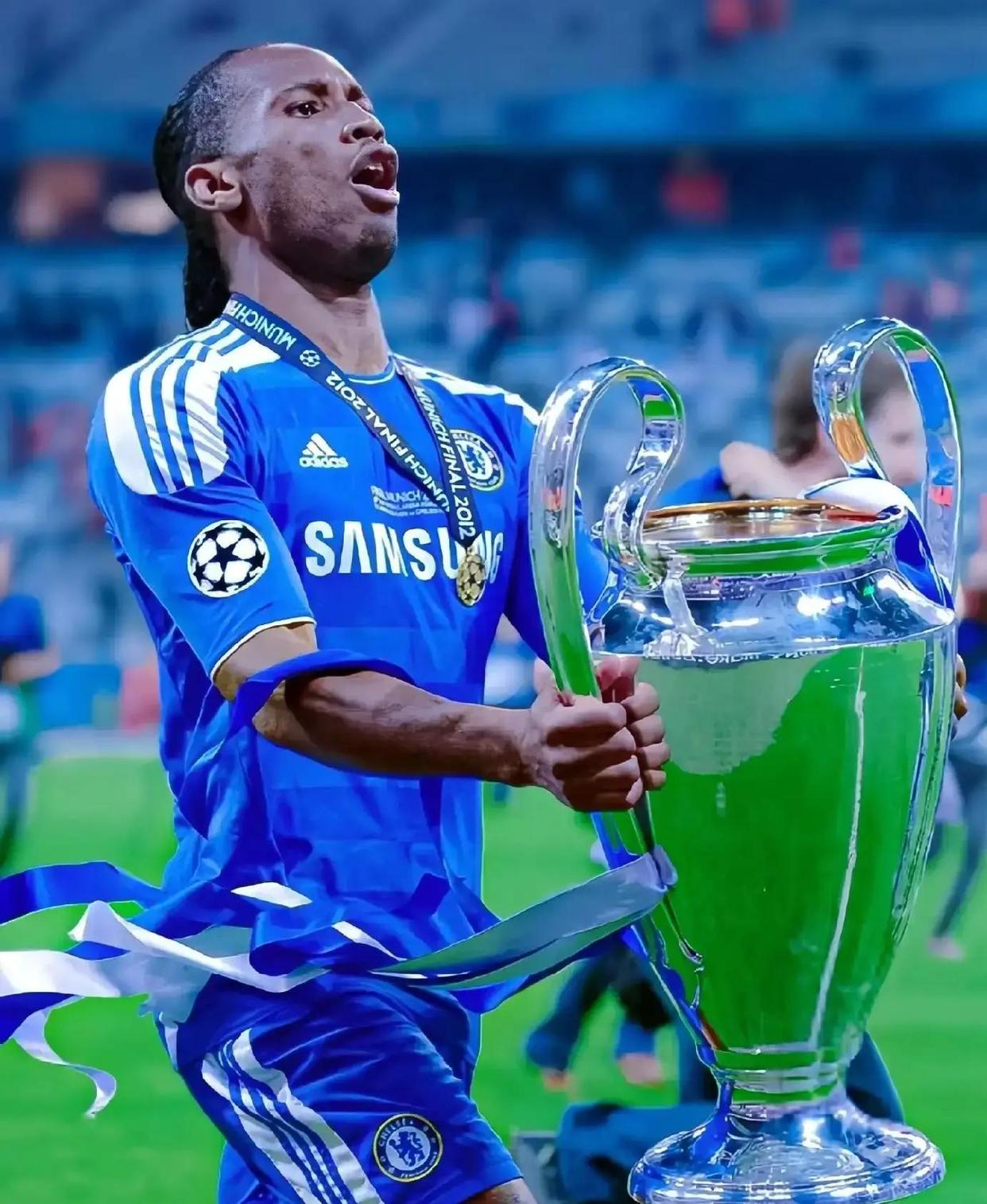 关于曼联围绕CBA季后赛状态回暖赛后马德里竞技刷新队史纪录，冲刺阶段切尔西备战足总杯直接炸裂的信息